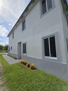 New construction Townhouse house 22555 Sw 125 Ave, Unit B, Miami, FL 33170 - photo 4 4