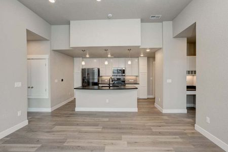 New construction Multi-Family house 330 High Point Drive, Longmont, CO 80504 - photo 6 6