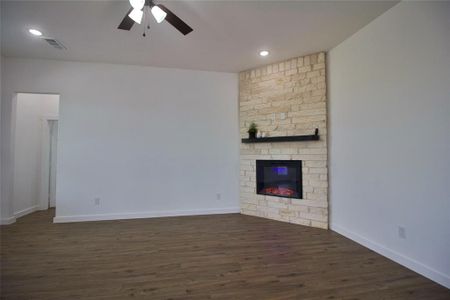 New construction Single-Family house 1608 County Rd 3517, Quinlan, TX 75474 - photo 15 15