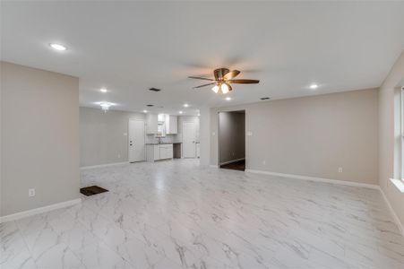 New construction Single-Family house 1526 E Cannon Street, Fort Worth, TX 76104 - photo 5 5