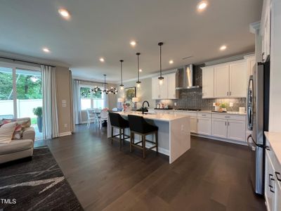 Barlow model kitchen from family