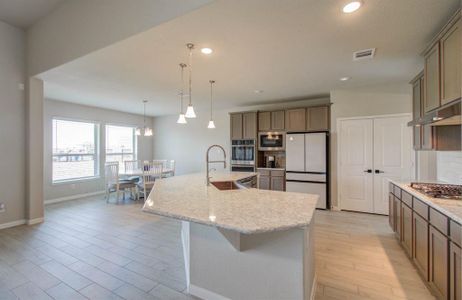 New construction Single-Family house 15327 Spring Lake Avenue, Mont Belvieu, TX 77523 - photo 9 9