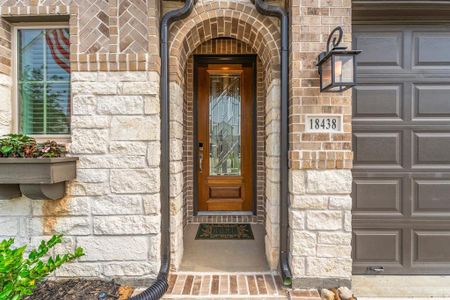 New construction Single-Family house 18438 Mesquite Flats Trail, Cypress, TX 77433 - photo 6 6