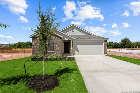 New construction Single-Family house 8410 Smithers Avenue, San Antonio, TX 78252 Eastland- photo 3 3