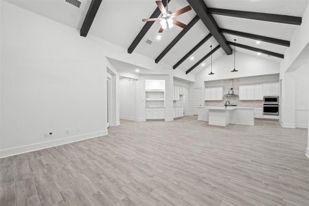 New construction Single-Family house 300 Coldwater Creek Court, Conroe, TX 77304 The Lorraine II- photo 4 4