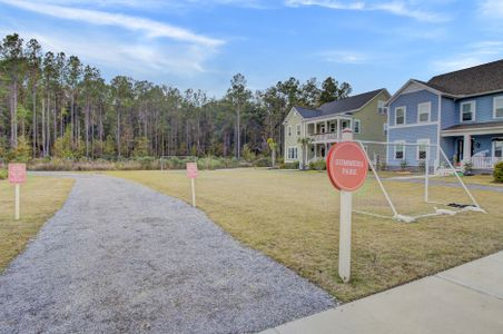 New construction Single-Family house 1025 Fitzgerald Court, Summerville, SC 29485 - photo 92 92