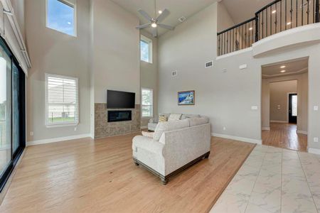 New construction Single-Family house 305 Northcrest Dr, Liberty Hill, TX 78642 - photo 7 7