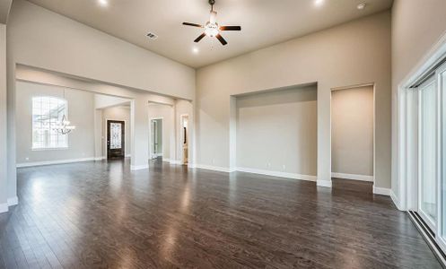 New construction Single-Family house 12932 Whitewater Way, Conroe, TX 77302 Plan 6015 Exterior B- photo 3 3