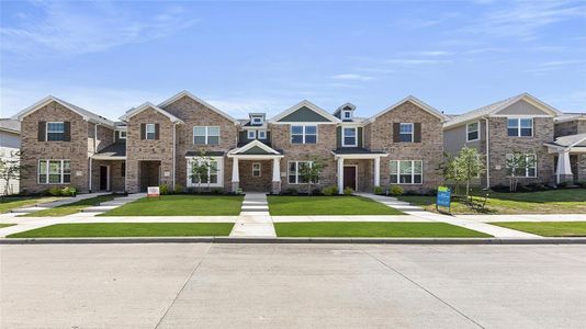 New construction Townhouse house 3015 Willow Wood Court, Unit 10, Heartland, TX 75114 - photo 10 10