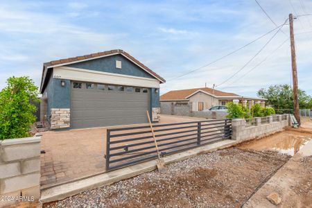 New construction Single-Family house 607 W Mcmurray Boulevard, Casa Grande, AZ 85122 - photo 2 2