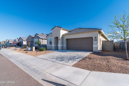 New construction Single-Family house 7843 W Riverside Avenue, Phoenix, AZ 85043 - photo 1 1