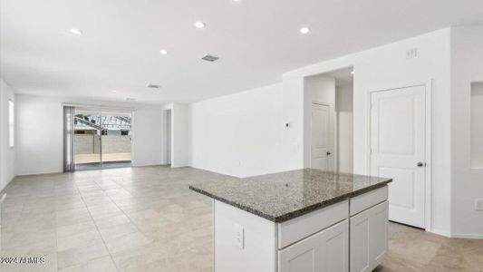 New construction Single-Family house 36160 W San Ildefanso Avenue, Maricopa, AZ 85138 - photo 4 4