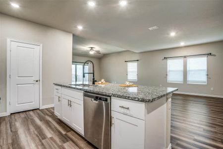 New construction Single-Family house 448 Crystal Clear Lane, Princeton, TX 75407 - photo 7 7