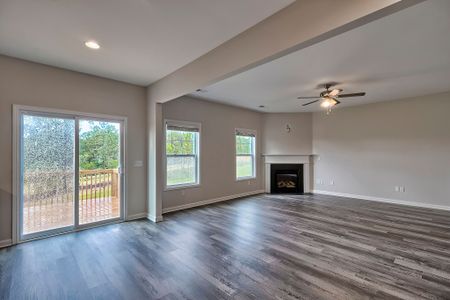 New construction Single-Family house 13 Catchers Circle, Four Oaks, NC 27524 - photo 28 28