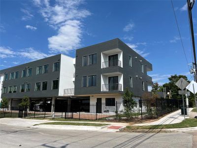 New construction Condo/Apt house 5515 W Humming Bird Ln, Unit 309, Austin, TX 78745 - photo 1 1