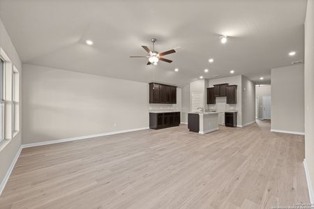 New construction Single-Family house 8434 Smithers Avenue, San Antonio, TX 78252 Freestone - 35' Smart Series- photo 12 12