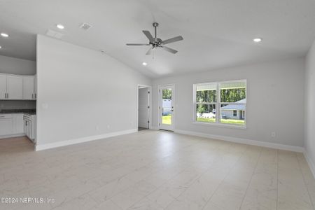 New construction Single-Family house 3106 Forest View Lane, Green Cove Springs, FL 32043 1635-3- photo 8 8