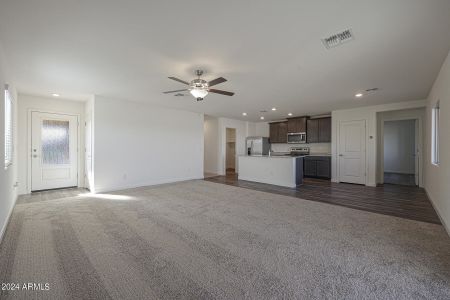 New construction Single-Family house 546 W Crowned Dove Trail, Casa Grande, AZ 85122 - photo 1 1