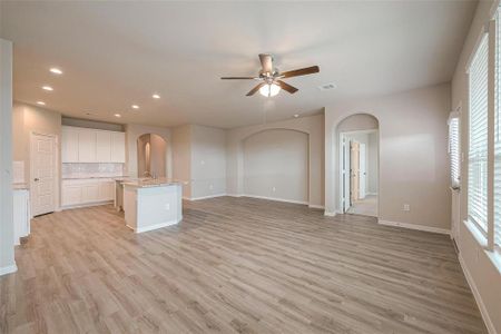 New construction Single-Family house 3311 Tranquility Lane, Baytown, TX 77521 - photo 4 4