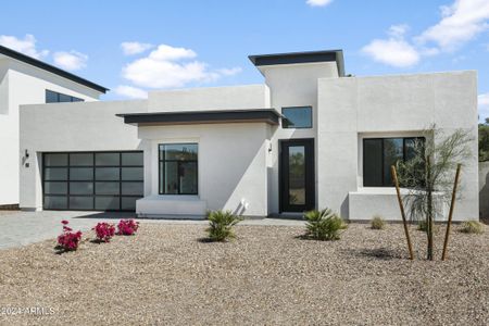 New construction Single-Family house 100 W Northern Avenue, Unit 2, Phoenix, AZ 85021 - photo 0