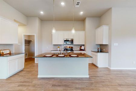 New construction Single-Family house 3314 Redbud Trail, Grand Prairie, TX 76084 Livingston - 40' Smart Series- photo 7 7