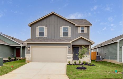New construction Single-Family house 9875 Forestier Grn, San Antonio, TX 78221 Auburn - 1566- photo 3 3