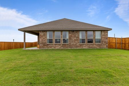 New construction Single-Family house 1313 Madeline Lane, Krum, TX 76249 - photo 38 38