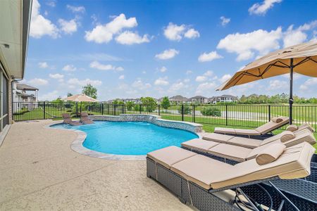 New construction Single-Family house 21310 Blue Wood Aster Court, Cypress, TX 77433 - photo 0 0