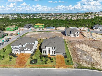 New construction Single-Family house 620 Bonfisk Bnd, Lakeway, TX 78738 - photo 31 31