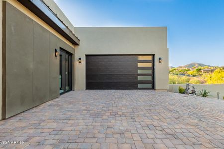 New construction Single-Family house 11824 N Sunset Vista Drive, Scottsdale, AZ 85268 - photo 102 102