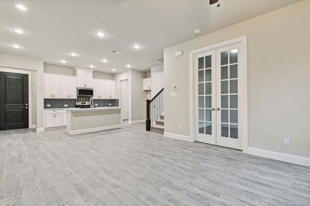 New construction Townhouse house 501 Hutchinson Lane, Lewisville, TX 75077 - photo 4 4
