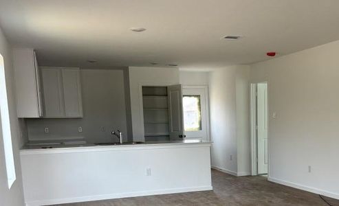 New construction Single-Family house 237 Houston Avenue, Angleton, TX 77515 Lookout- photo 7 7