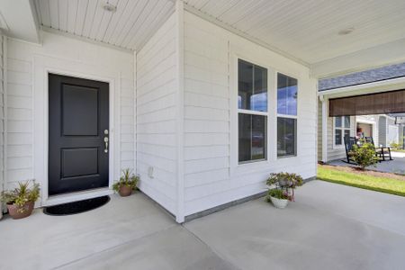 New construction Single-Family house 1025 Fitzgerald Court, Summerville, SC 29485 - photo 4 4