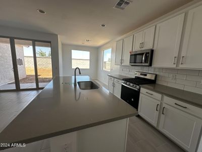 New construction Single-Family house 6252 S Emery, Mesa, AZ 85212 Azalea Homeplan- photo 18 18