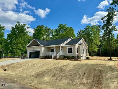 New construction Single-Family house 304 Dry Branch Drive, Kenly, NC 27542 - photo 2 2