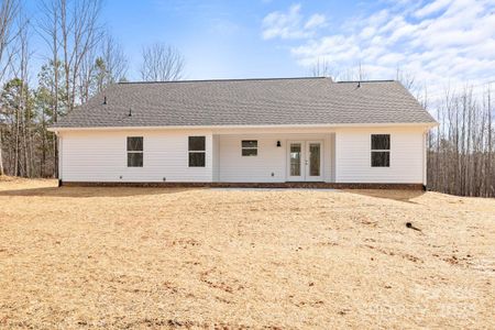 New construction Single-Family house 935 Sellerstown Road, Cherryville, NC 28021 - photo 2 2
