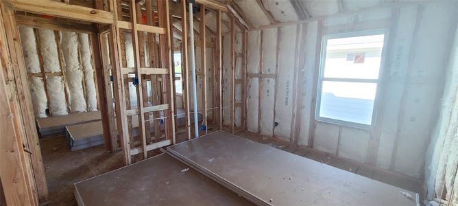 New construction Single-Family house 519 Palo Brea Loop, Hutto, TX 78634 Cassidy Homeplan- photo 27 27
