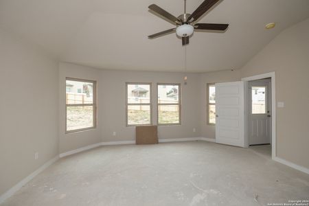 New construction Single-Family house 5527 Jade Valley, San Antonio, TX 78242 - photo 4 4