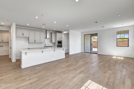 New construction Single-Family house 37549 W San Clemente Street, Maricopa, AZ 85138 - photo 6 6
