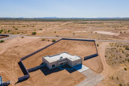 New construction Single-Family house 23012 W Peakview Road, Wittmann, AZ 85361 - photo 4 4