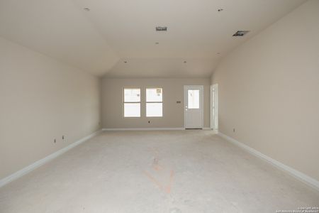 New construction Single-Family house 15435 Jake Crossing, San Antonio, TX 78245 Eastland- photo 7 7