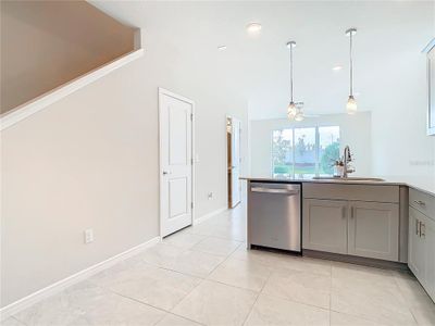 New construction Townhouse house 2850 Deer Pine Trail, Land O' Lakes, FL 34638 - photo 5 5