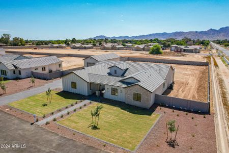 New construction Single-Family house 6926 N 177Th Place, El Mirage, AZ 85335 - photo 2 2