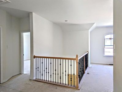 New construction Single-Family house 200 Windgate Dr, Hutto, TX 78634 Premier Series - Magnolia- photo 5 5