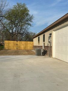 New construction Single-Family house 411 E Alamo, Terrell, TX 75160 - photo 35 35