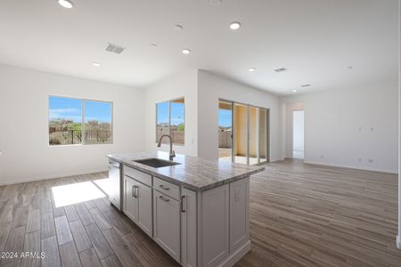 New construction Single-Family house 44521 N 44Th Drive, Phoenix, AZ 85087 - photo 8 8
