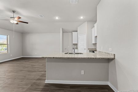 New construction Single-Family house 5539 Onyx Valley, San Antonio, TX 78242 Pineda - B- photo 36 36