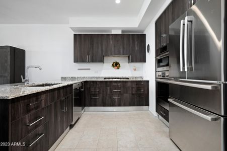 New construction Apartment house 7180 E Kierland Boulevard, Unit 810, Scottsdale, AZ 85254 - photo 3 3
