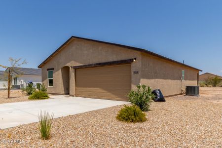 New construction Single-Family house 3715 N Bandelier Drive, Eloy, AZ 85131 - photo 5 5