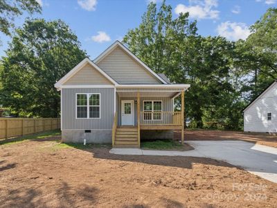 New construction Single-Family house 215 Mcclain Street, York, SC 29745 - photo 0 0